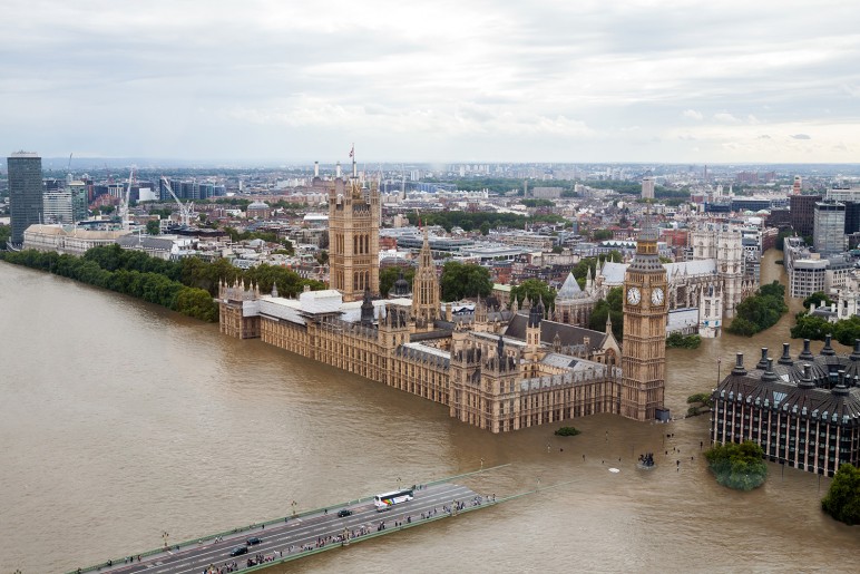 O Tâmisa, em Londres, alagaria o Parlamento...
